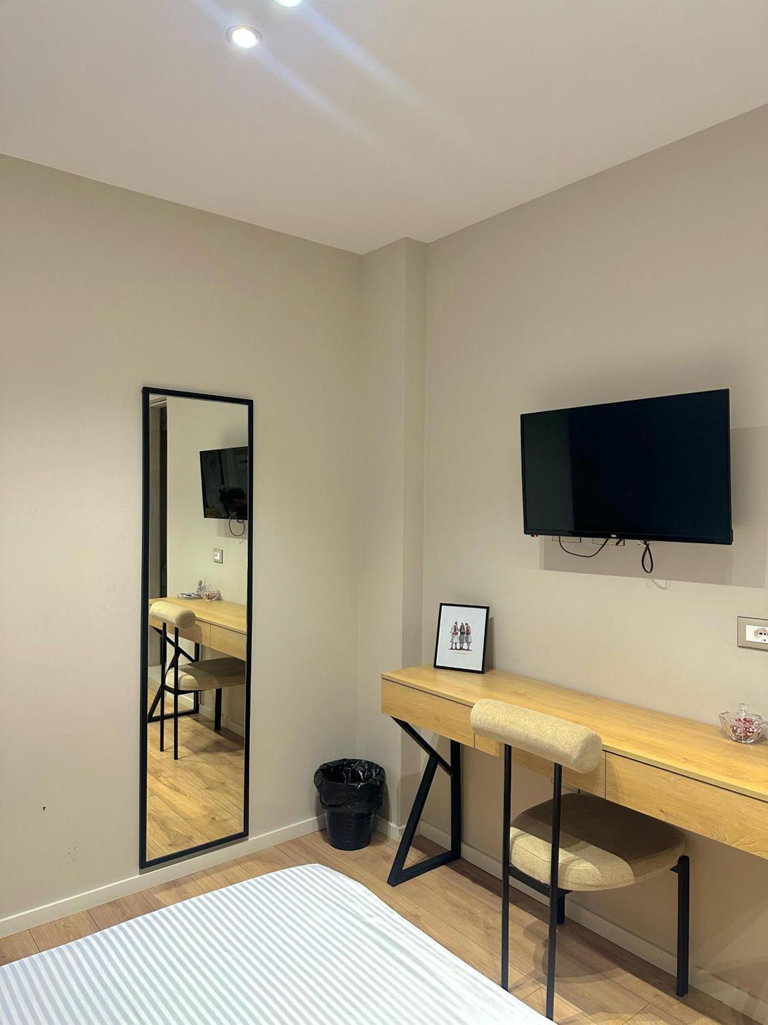 Blloku Area Apartament Tirana